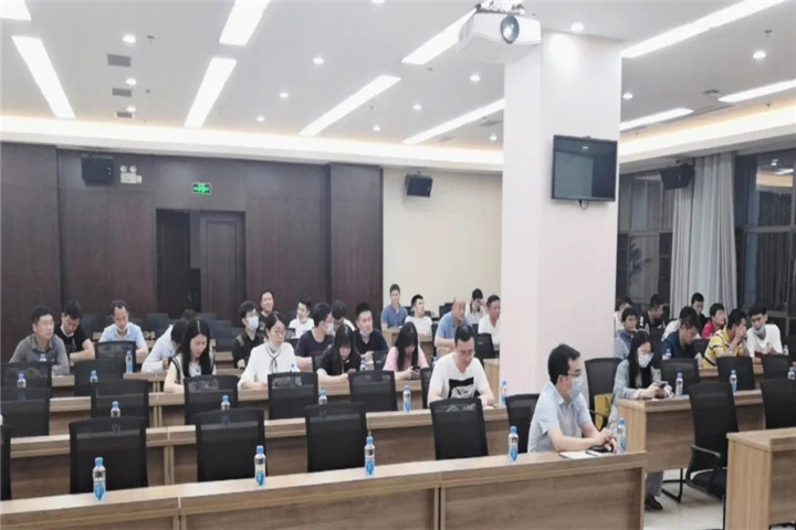 南昌金开集团开展2020年度建设工程安全管理培训会